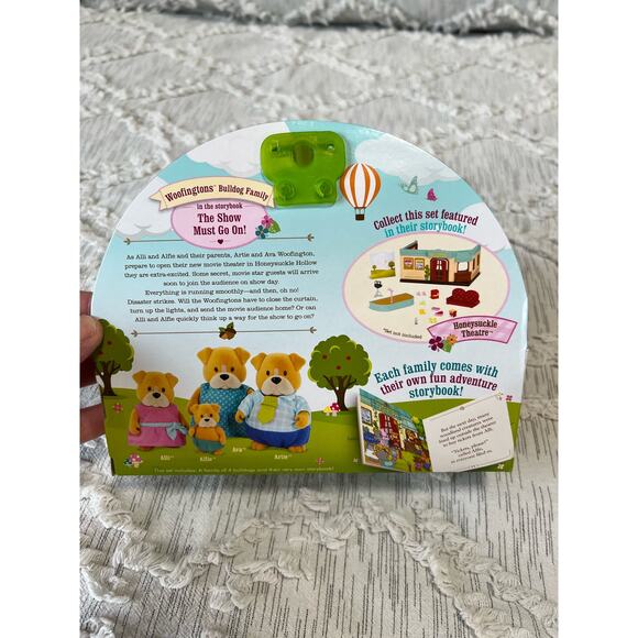 Li'l Woodzeez The Woofingtons Bulldog Family New Toy - Picture 2 of 2